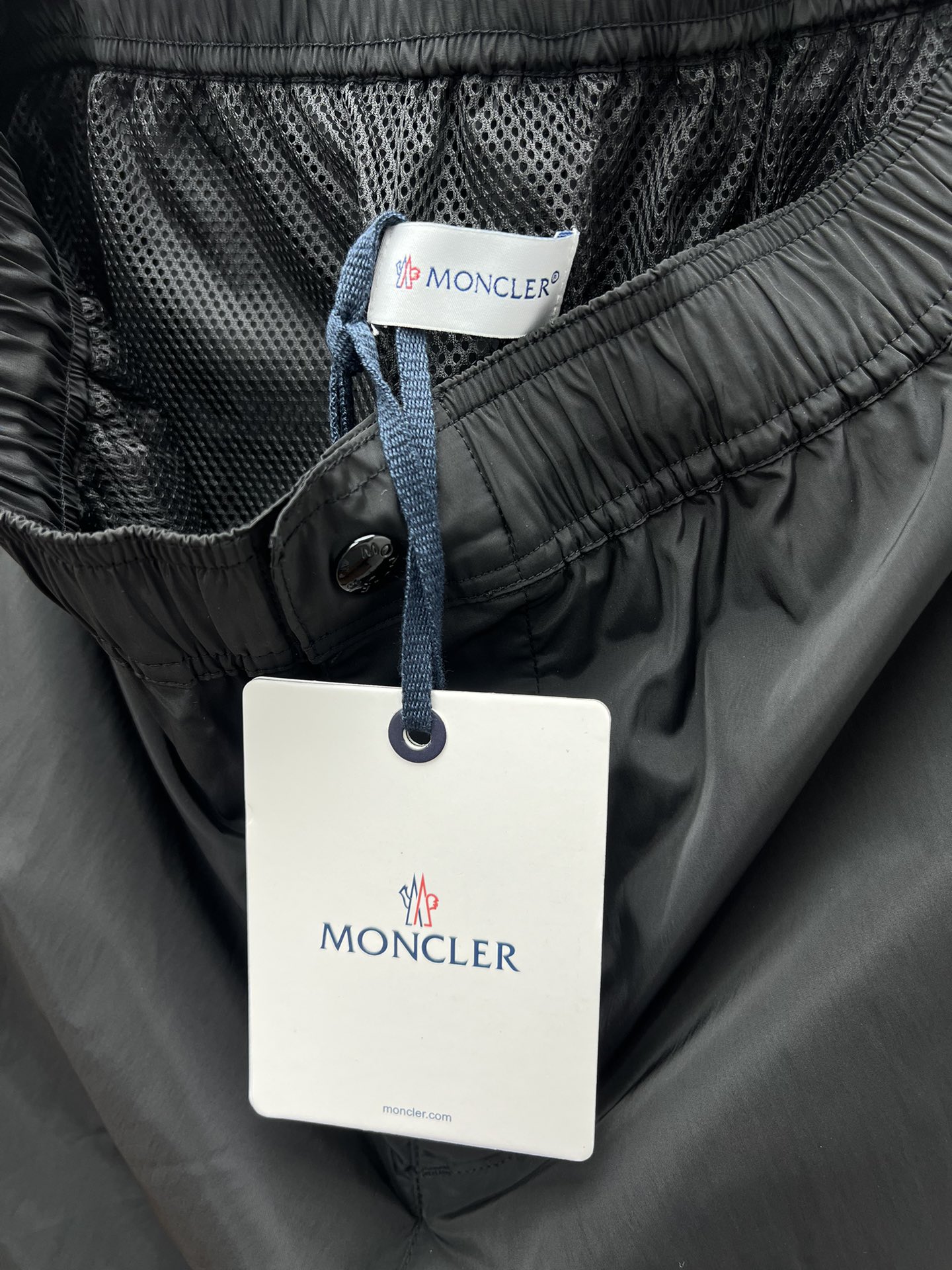 MONCLER Side Pocket Tricolor Swim Shorts/Black（K10912C0001853326999）