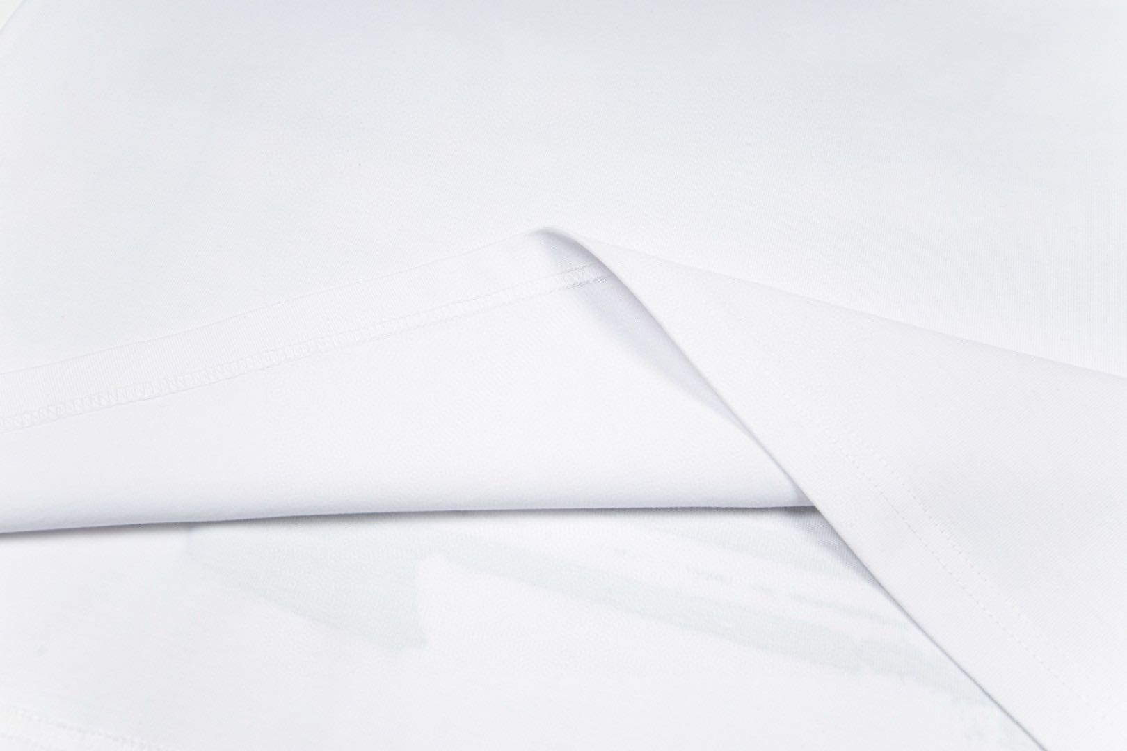 STUSSY BEAT CRAZY TEE （1905006-1）