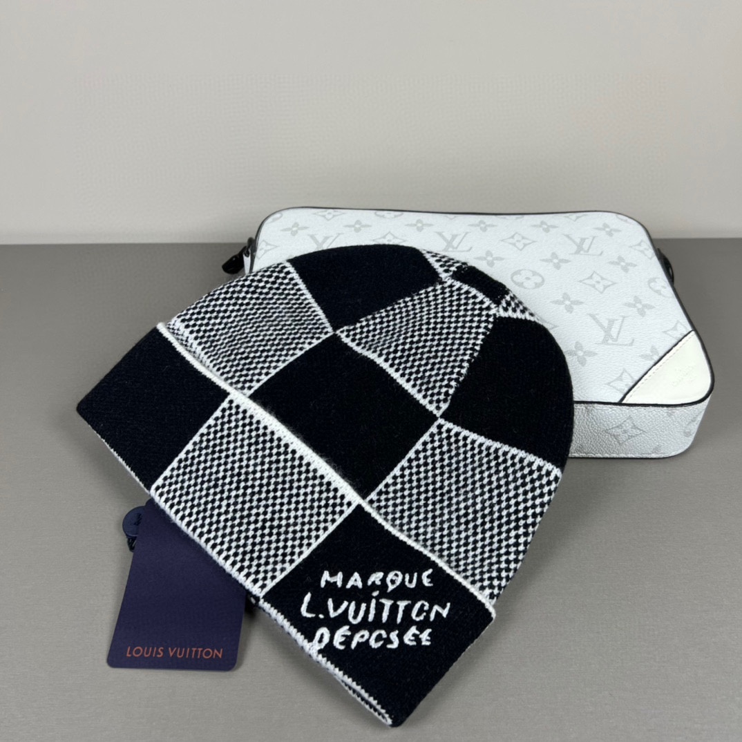 Louis Vuitton Damier Heritage Beanie S00（M92736）