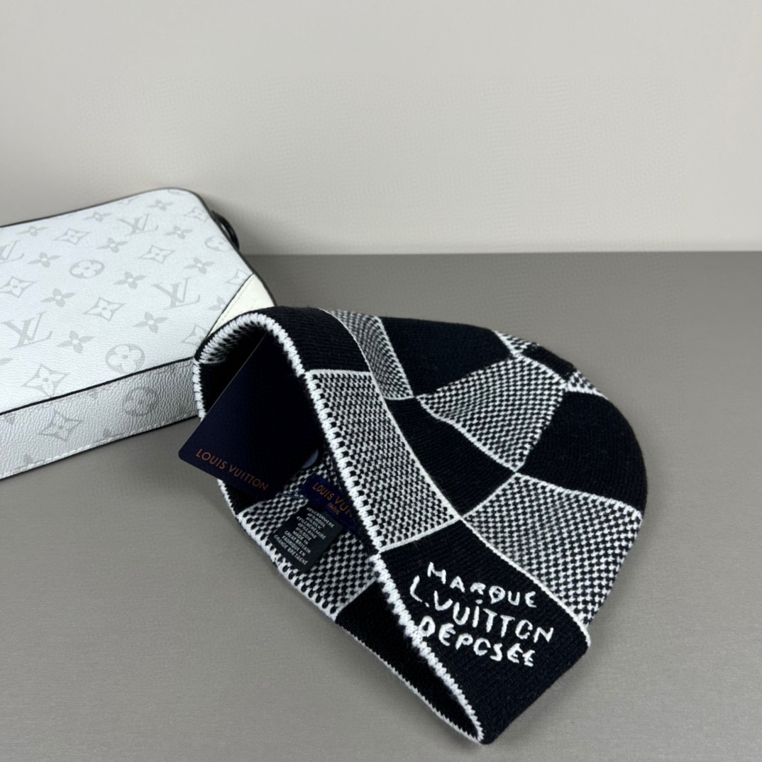 Louis Vuitton Damier Heritage Beanie S00（M92736）