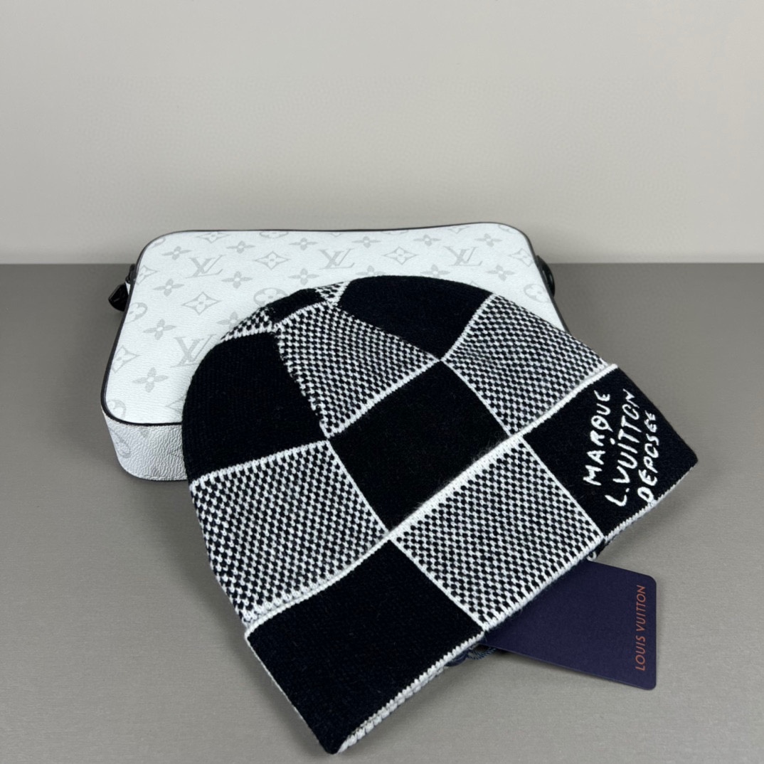 Louis Vuitton Damier Heritage Beanie S00（M92736）