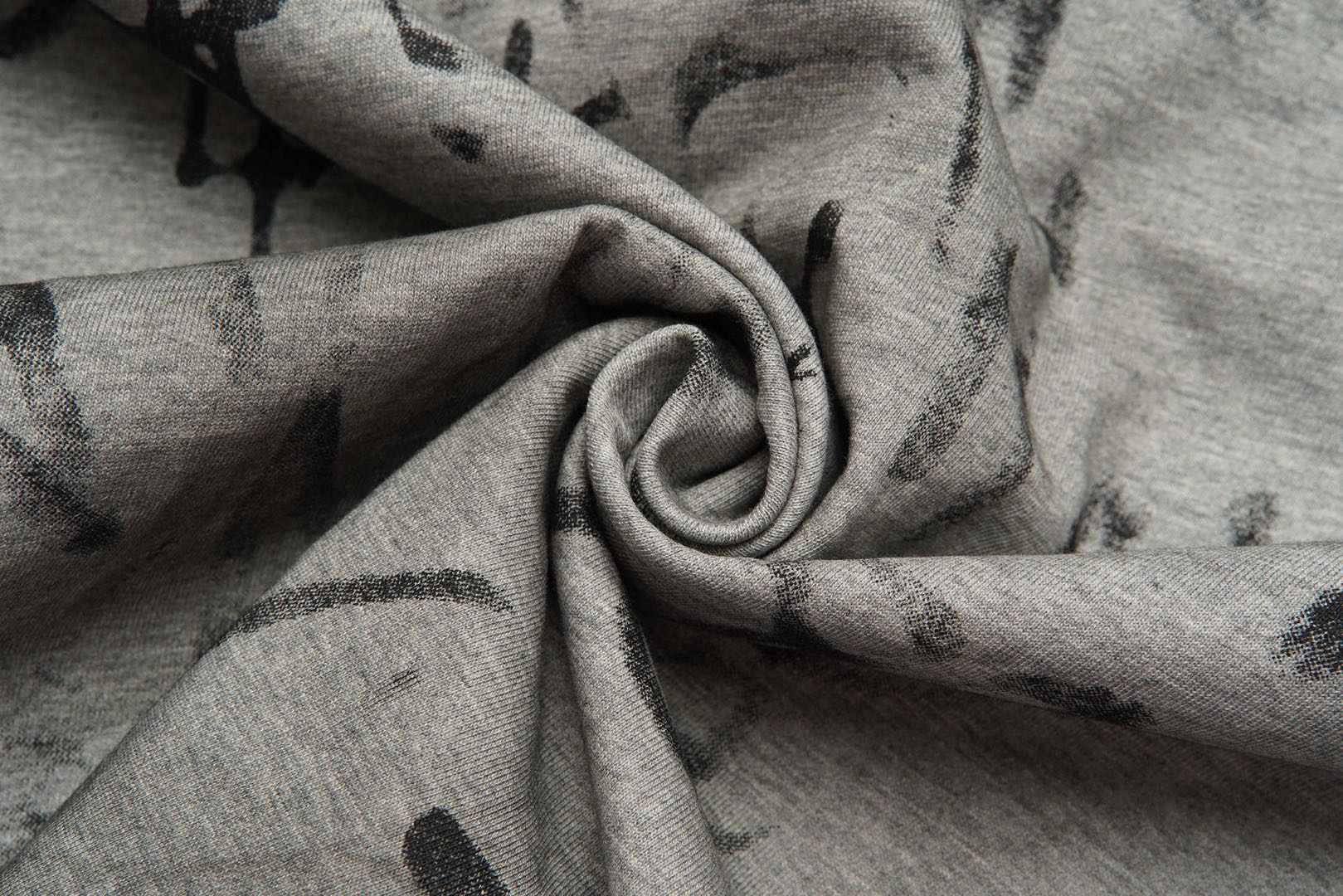 BALENCIAGA Skater T-shirt Oversized "Grey/Silver（739028TOVA71300）