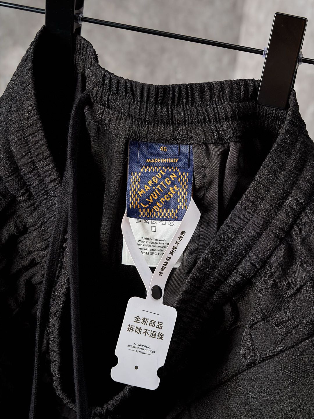 Louis Vuitton Graphic Jacquard Fluid Shorts Black（1AHCD8）