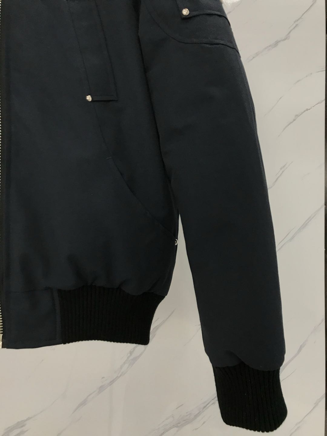 Moose Knuckles Men's Ballistic Logo Down Jacket(M32MB000S305）