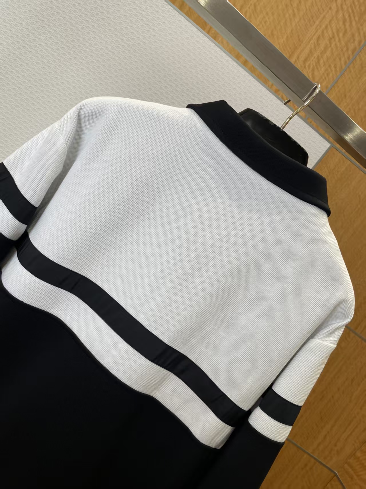 Louis Vuitton mixed fabric and jersey jacket（1AHWAH）