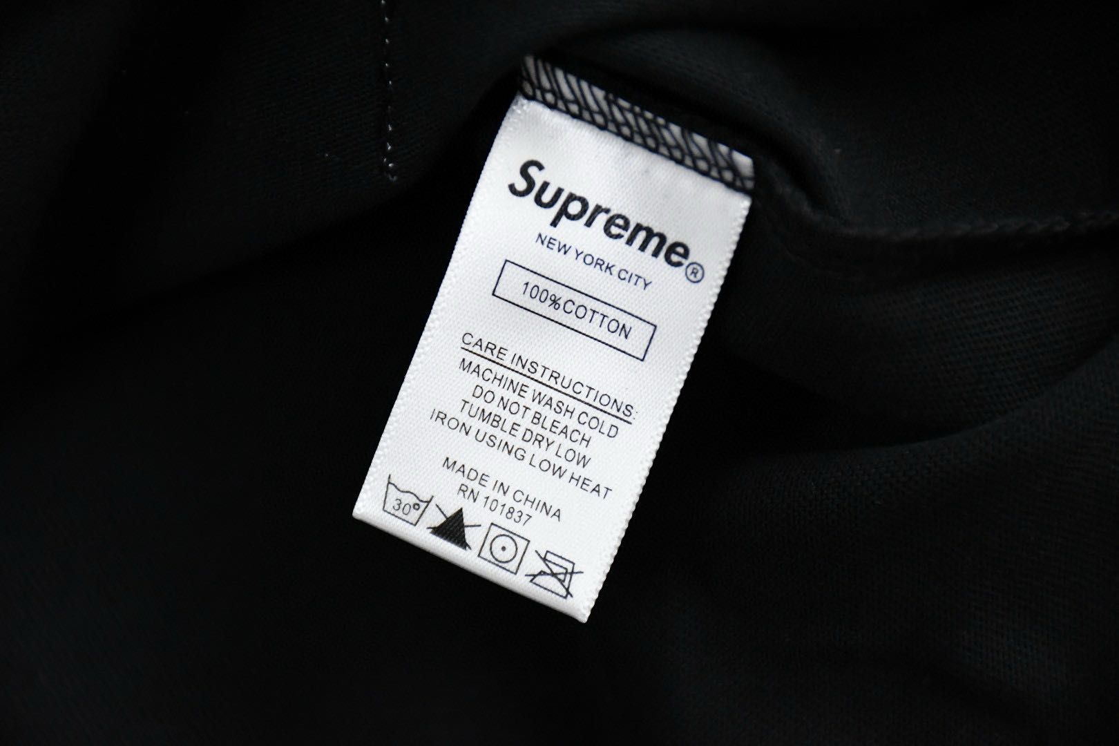 SUPREME Box Logo Long Sleeve T-Shirt（SUP-FW24-164）