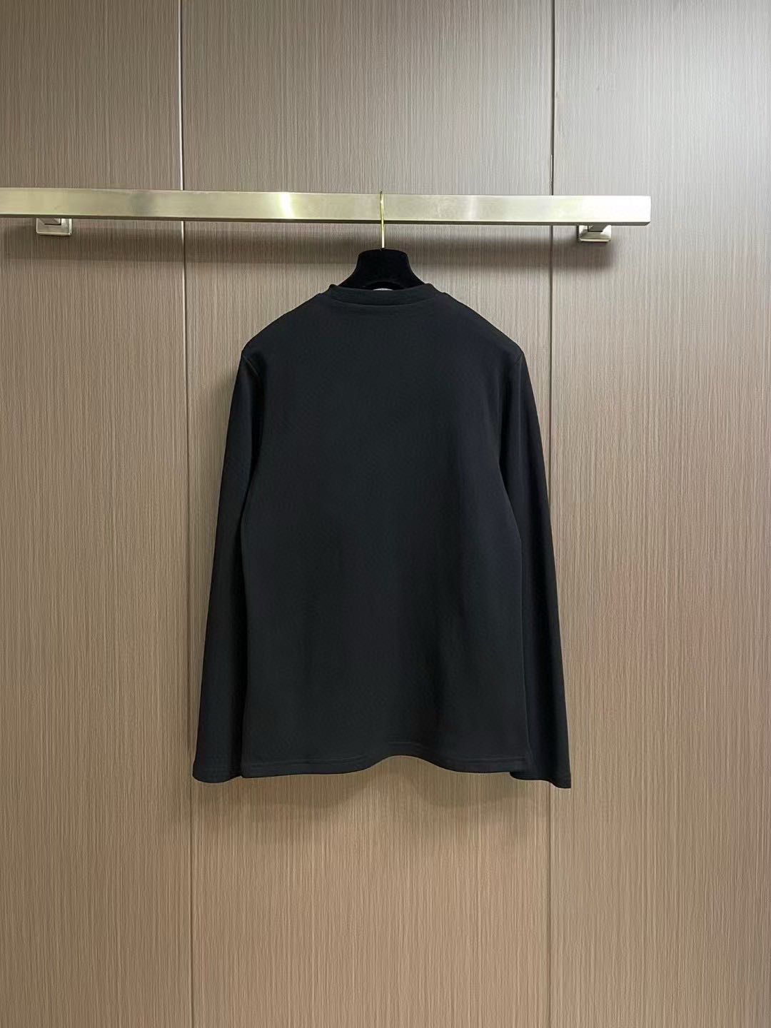 MONCLER gradient lettering long-sleeved T-shirt（ML20251022）