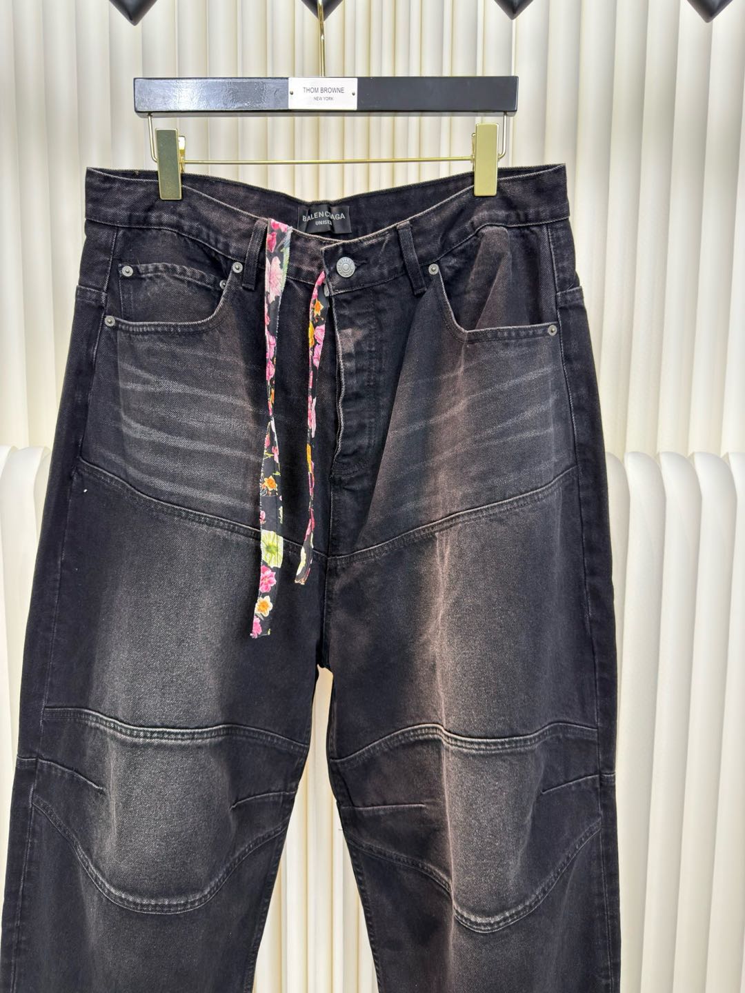 BALENCIAGA Men's George V Baggy Pants "Black"（814161TQW641089）