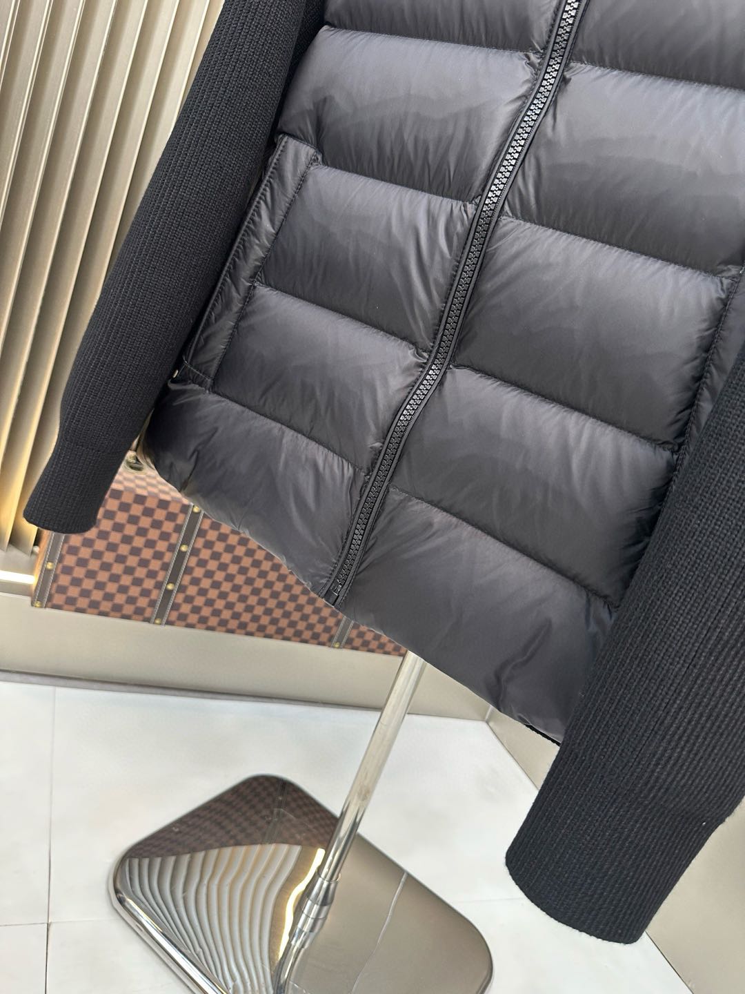 MONCLER padded wool zip-up hoodie（J20919B00032M1131999）