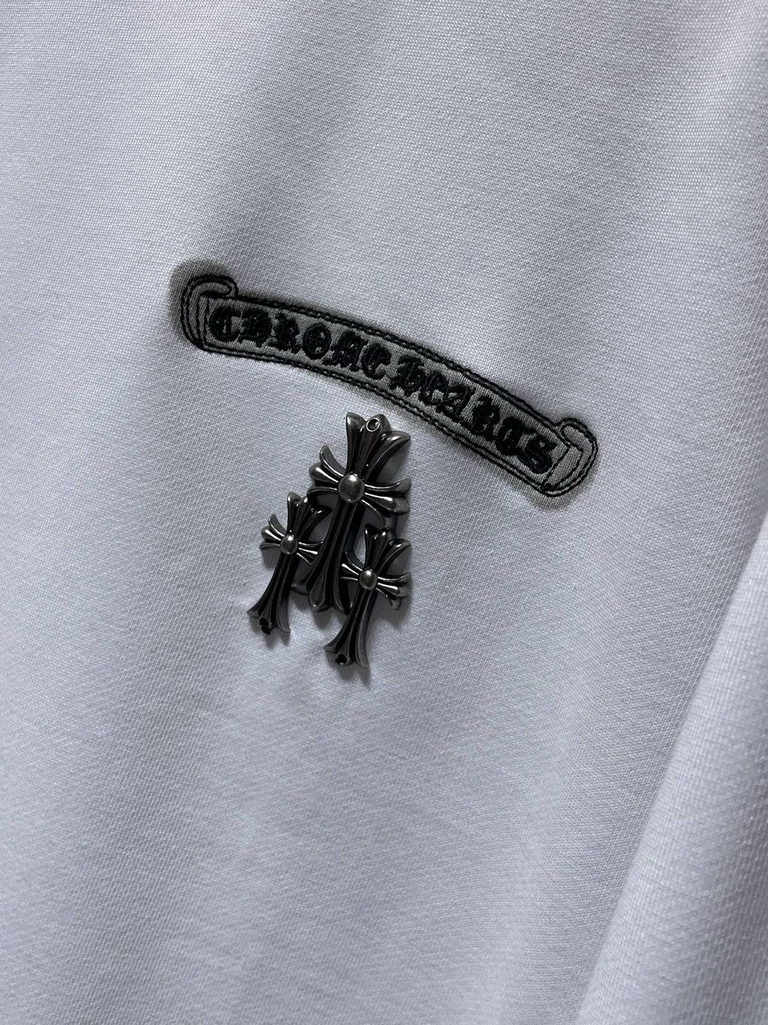 Chrome Hearts Embroidered Long-Sleeve Sweatshirt (CH-20251220）