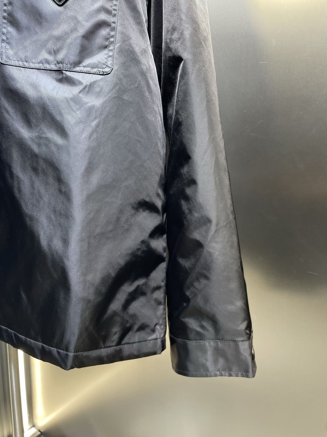 Prada Black Re-Nylon Jacket (SC796M-1WQ8-F0002-S-OOO）