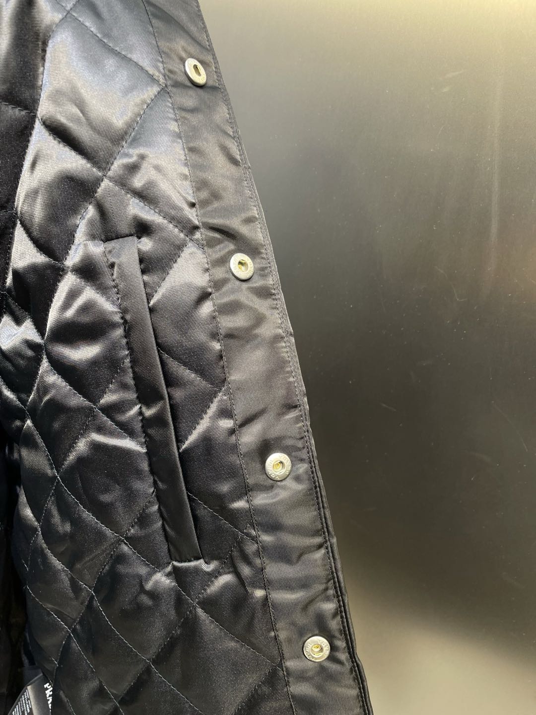 Prada Black Re-Nylon Jacket (SC796M-1WQ8-F0002-S-OOO）