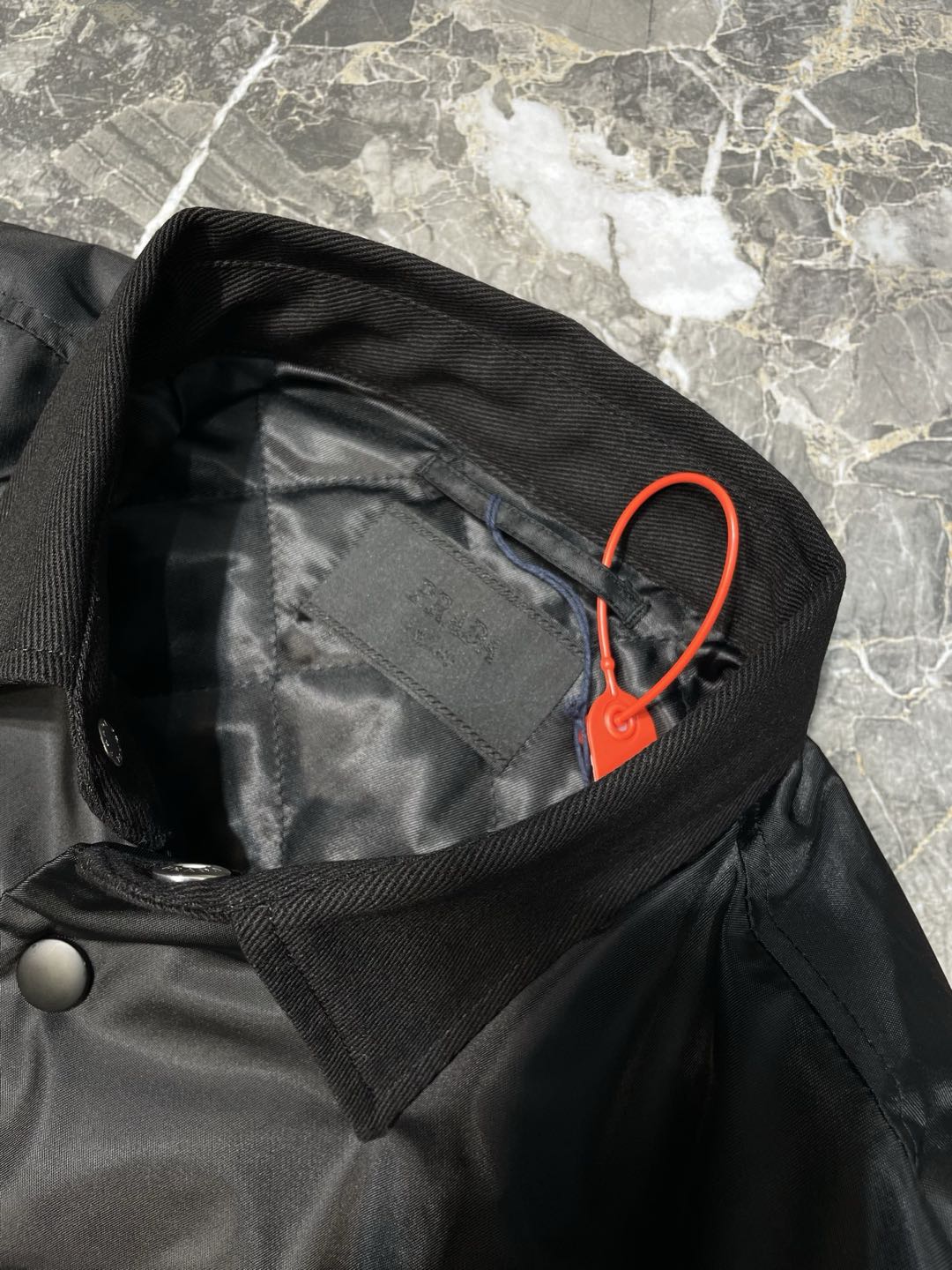 Prada Black Re-Nylon Jacket (SC796M-1WQ8-F0002-S-OOO）
