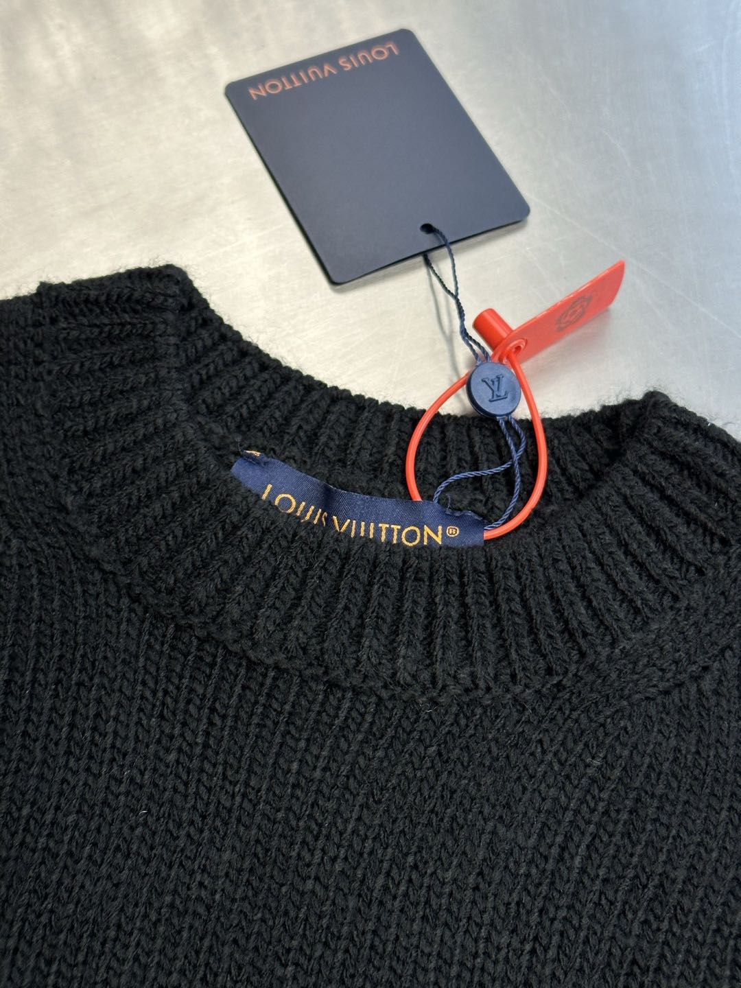 Louis Vuitton knit crew neck sweater（1AJBWV）