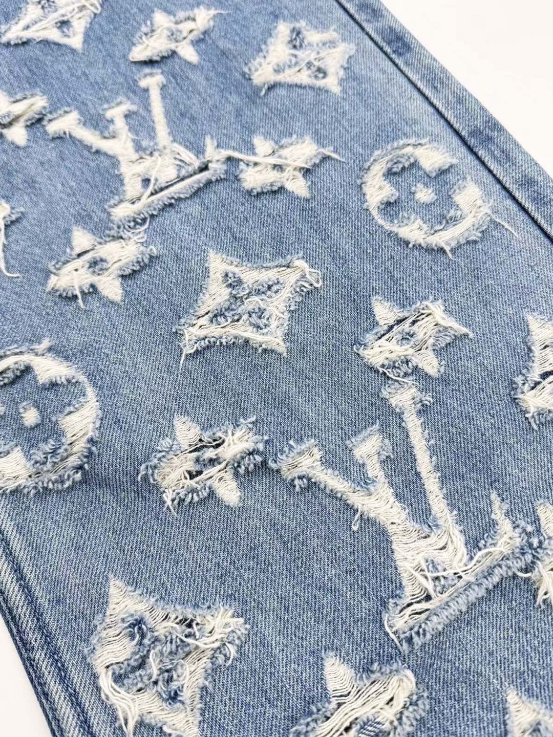 Louis Vuitton skateboard jeans（1AGIV9）