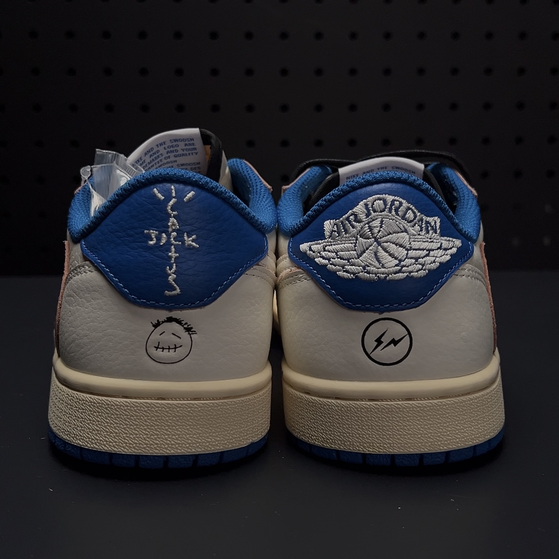 【LJR】Travis Scott × Fragment × Nike Air Jordan 1 Low OG "Sail/Military Blue" LJR (DM7866-104)