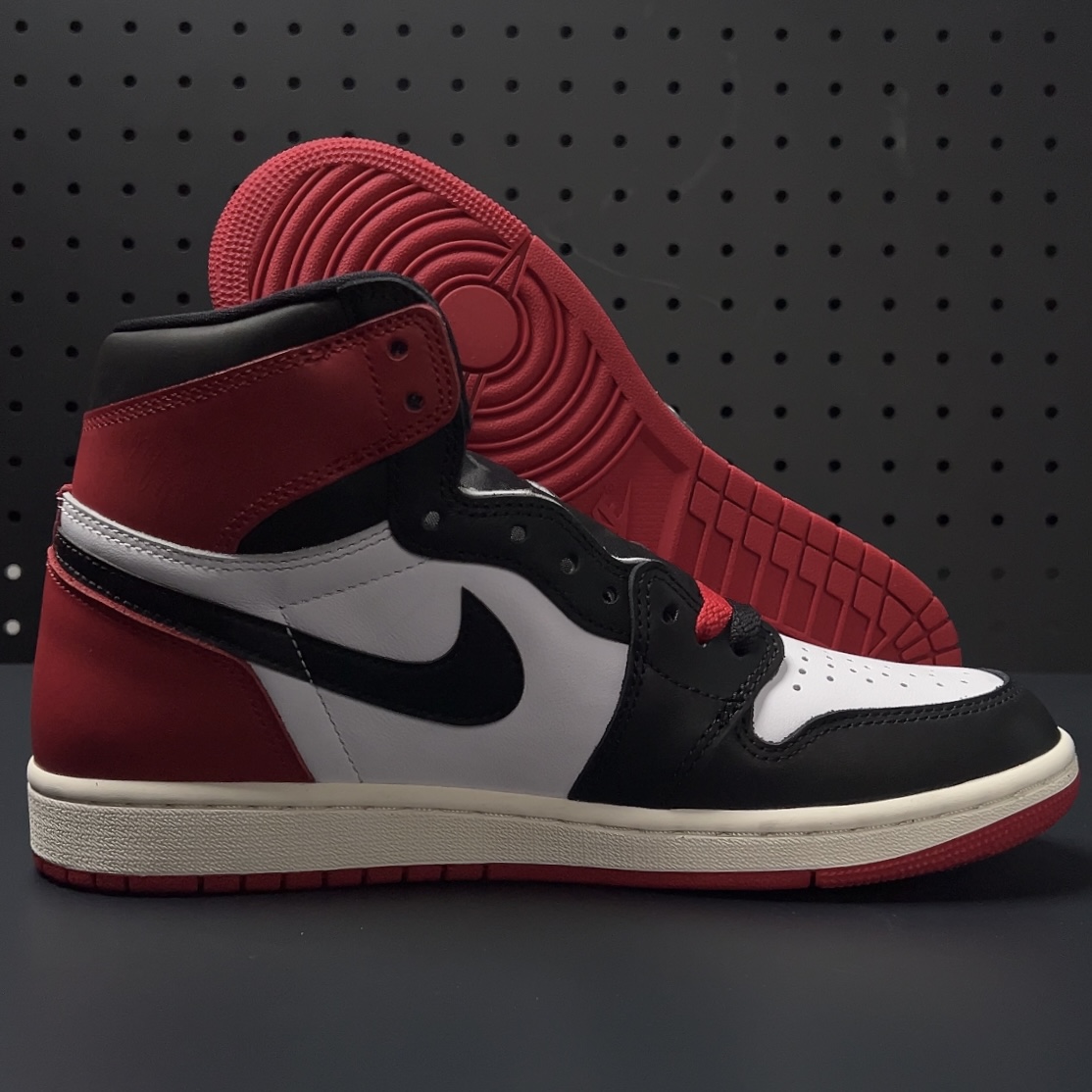 【LJR】Nike Air Jordan 1 Retro High OG "Black Toe Reimagined"（DZ5485-106）