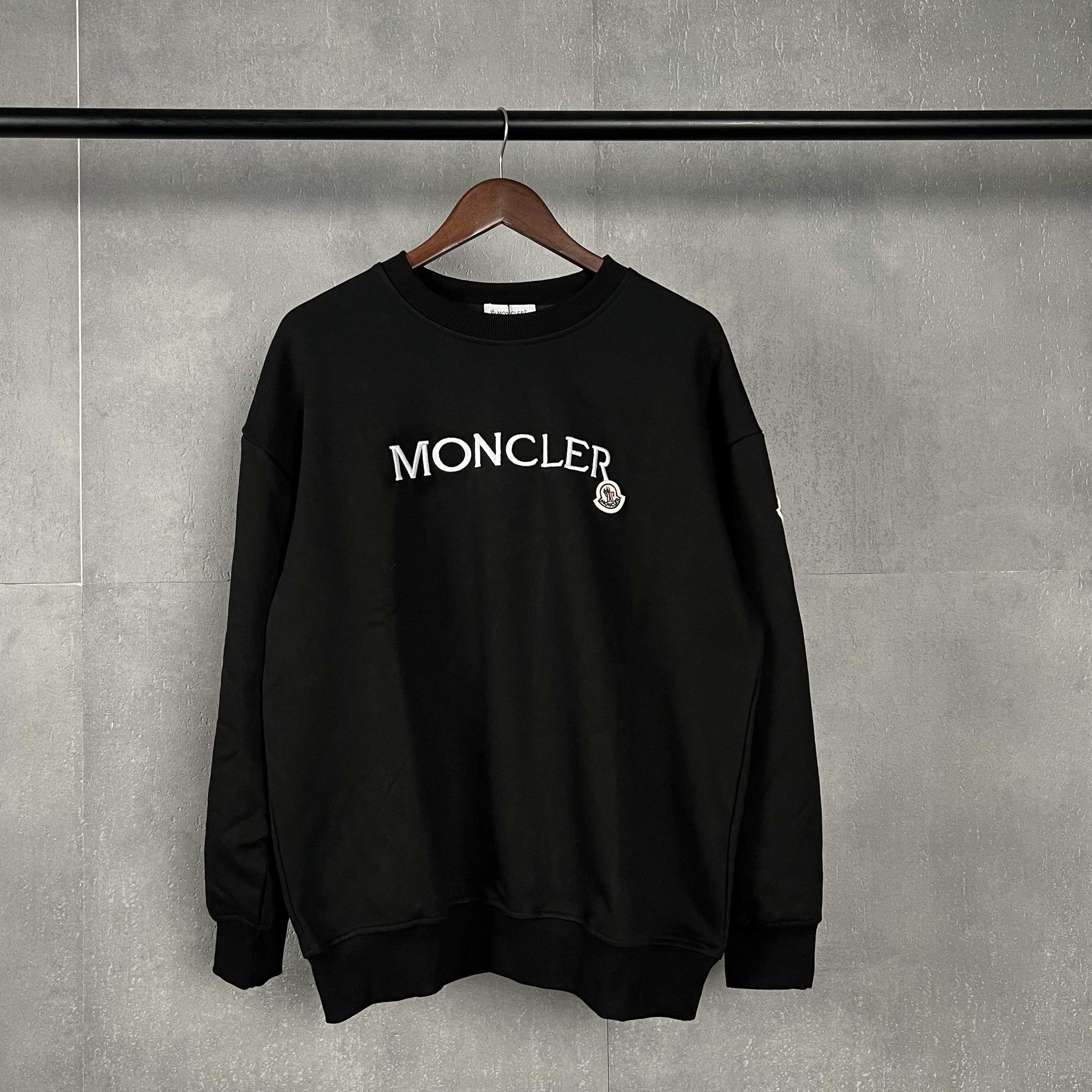 MONCLER lettering embroidered logo hoodie（MK9980）
