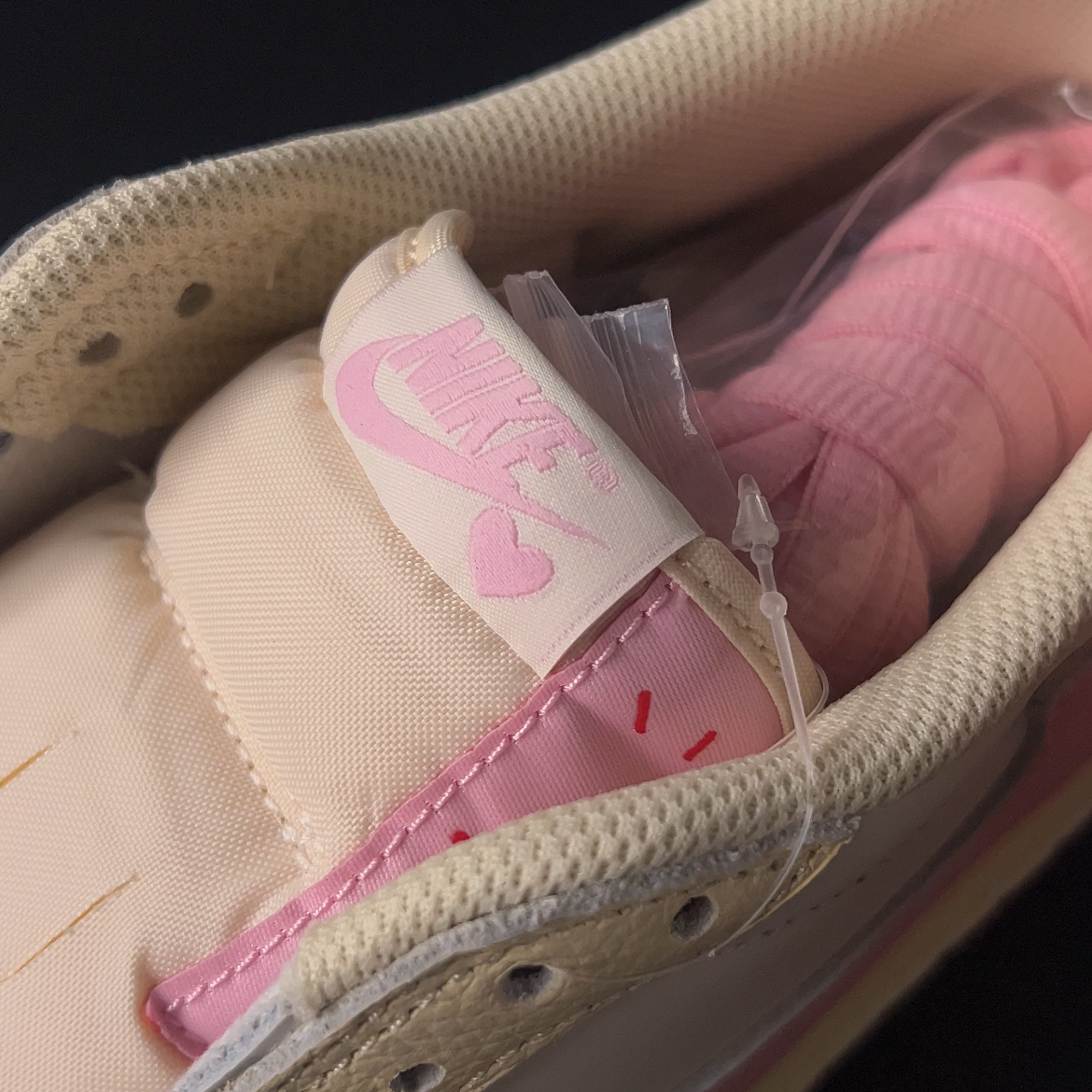 【LJR】Travis Scott × Nike Air Jordan 1 Low OG "Muslin/Shy Pink"  (IQ7604-100)