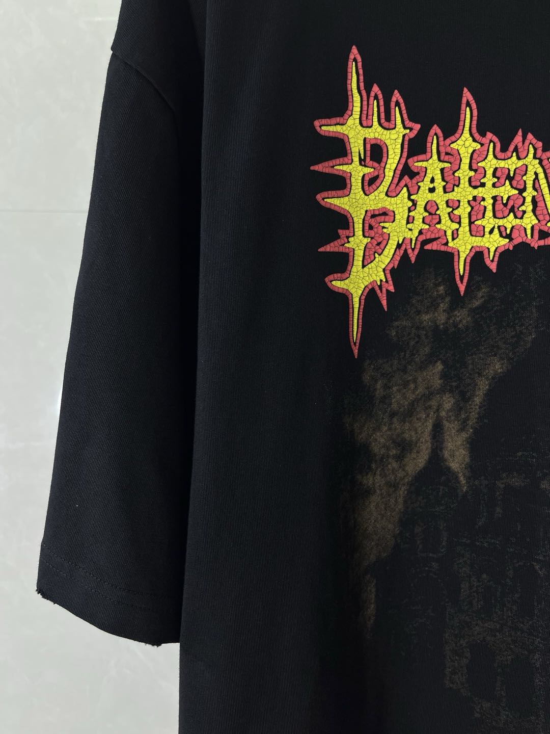 BALENCIAGA Crew-Neck T-Shirt With Logo "Black" (764235TUVE41000）