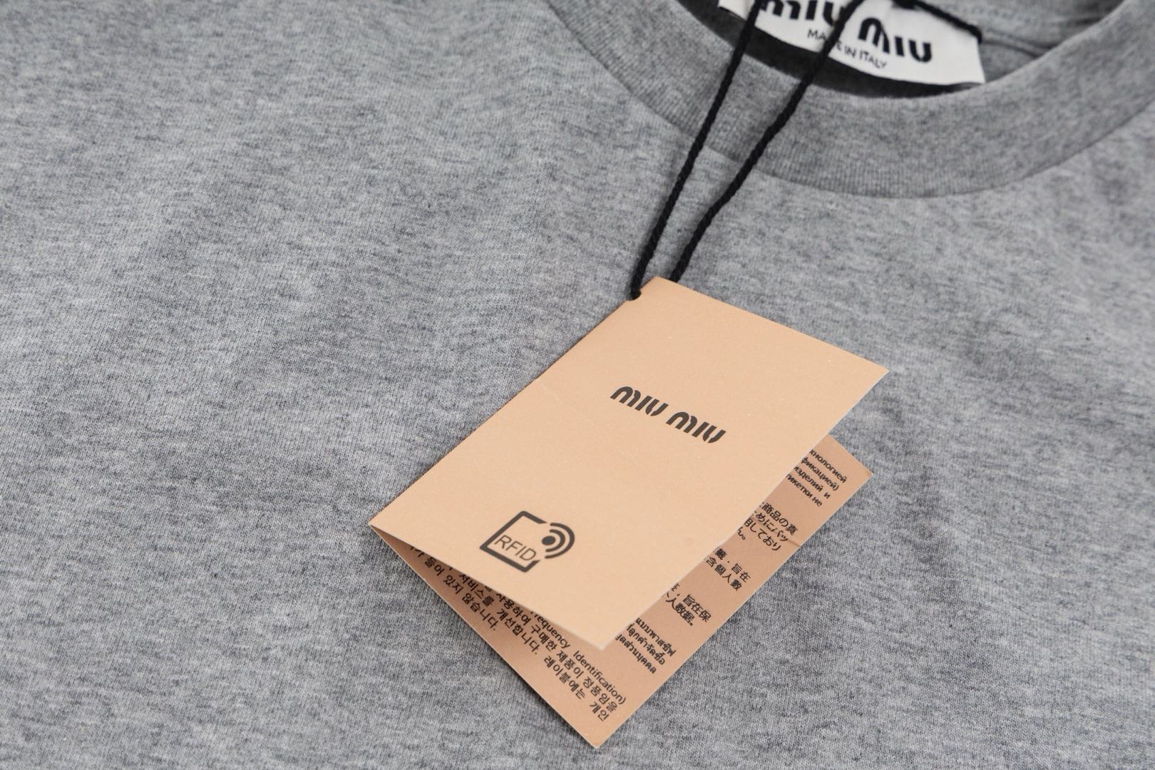 MIUMIU T-shirt En Jersey De Coton Gris （MJN499-13VL-F0031-S-232）