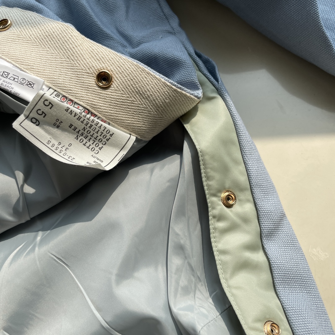 sacai x Carhartt WIP FW23 Collaboration Fake Two-Piece Jacket "Khaki"（23-03110M-651）