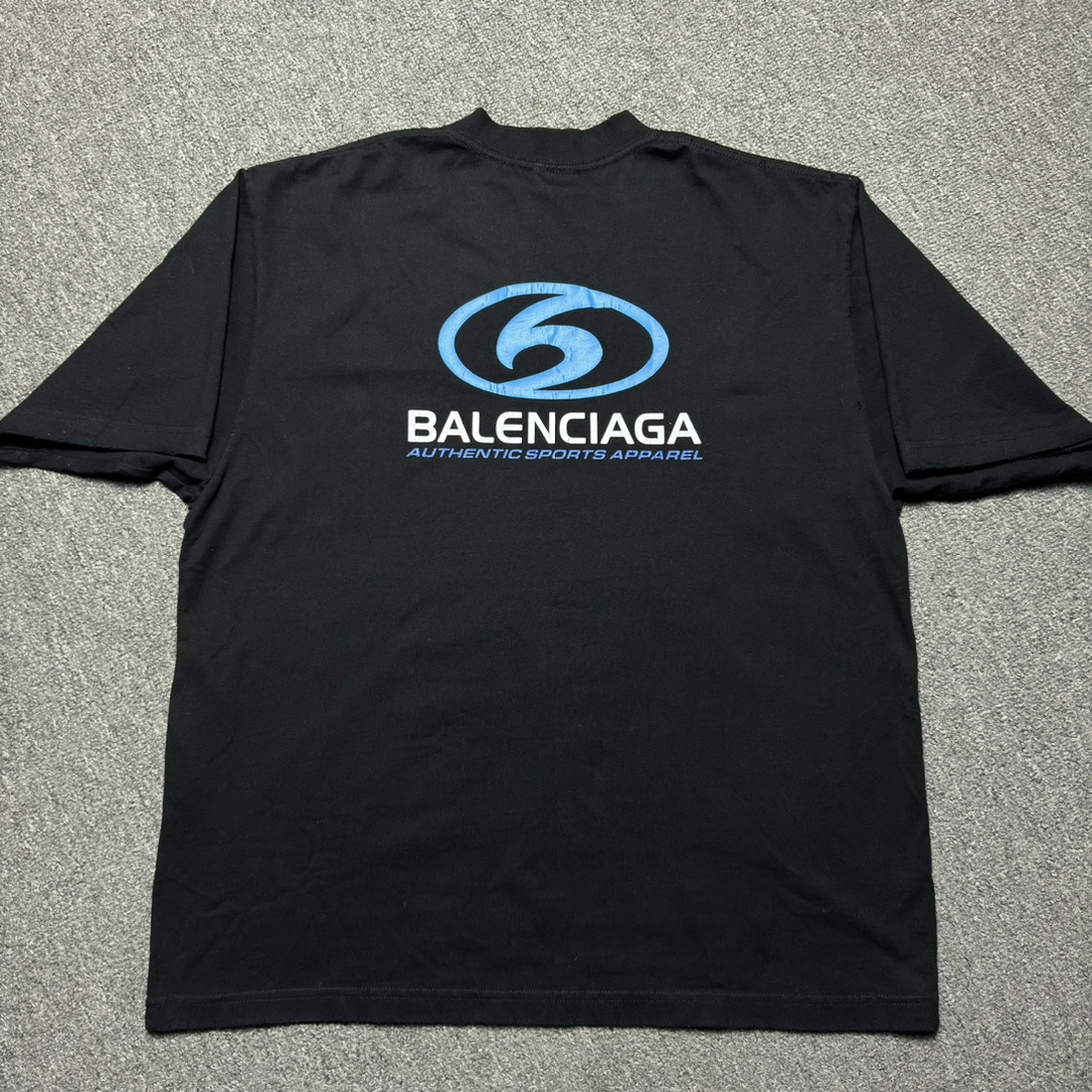 Balenciaga 'SURFER' T-SHIRT（23UEFF87）