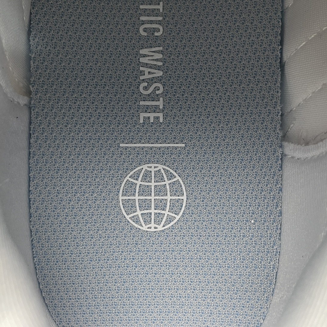 Adidas Retropy E5 running shoes（ID6259）