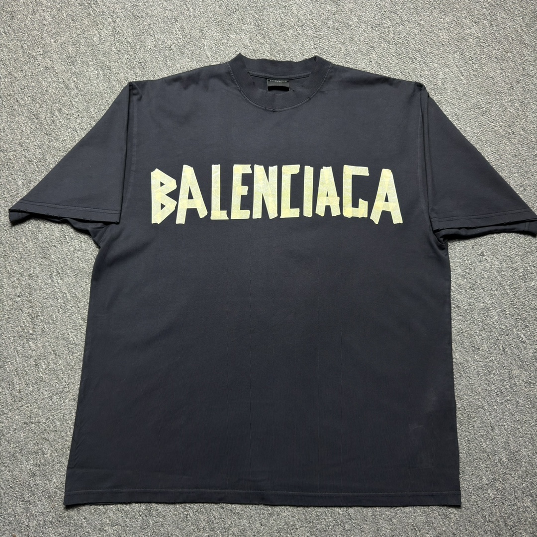 Balenciaga Tape Type Medium Fit T-shirt Black Faded（25IEFT77 ）