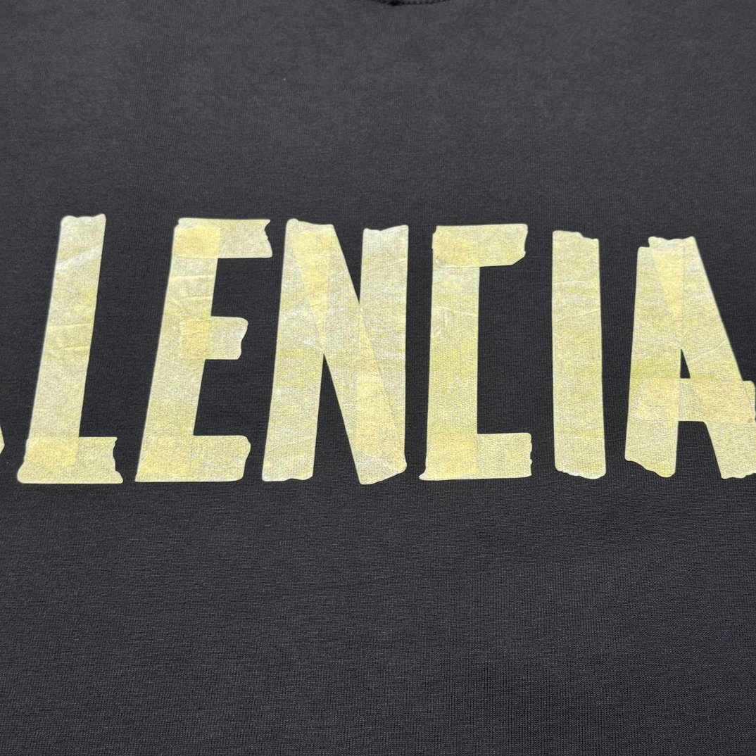 Balenciaga Tape Type Medium Fit T-shirt Black Faded（25IEFT77 ）