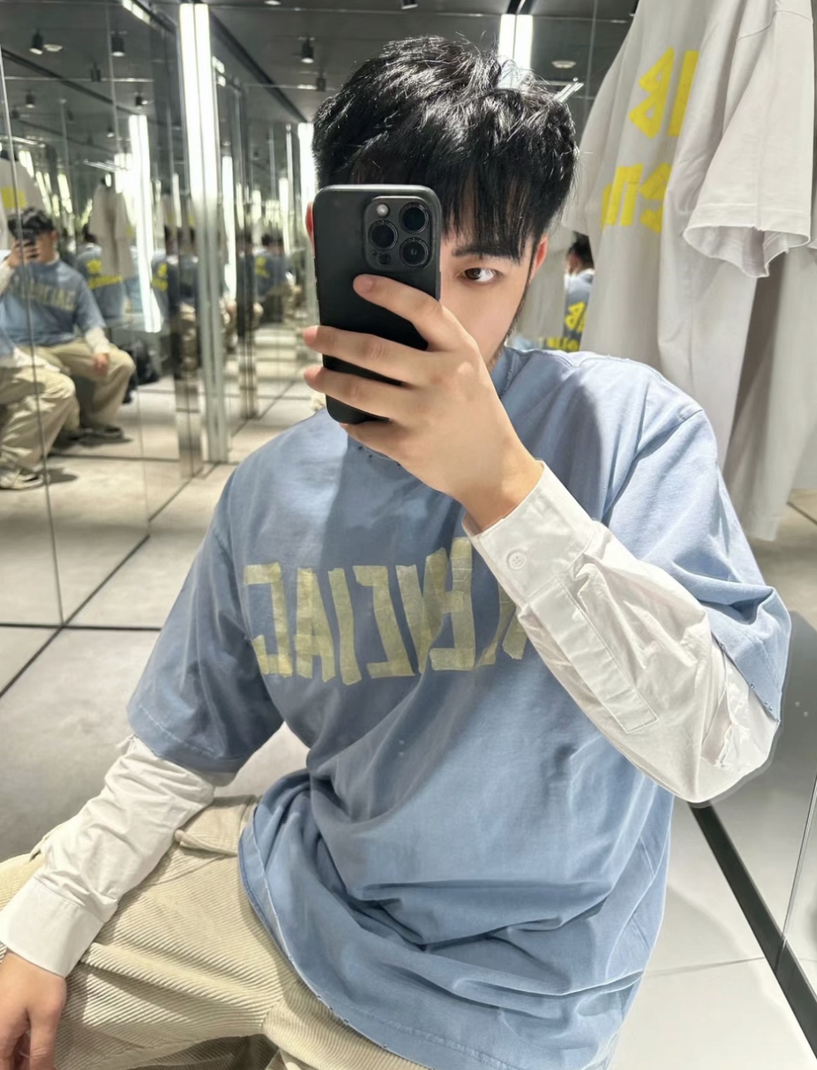 Balenciaga Tape Type Medium Fit T-shirt（25UEFF87）