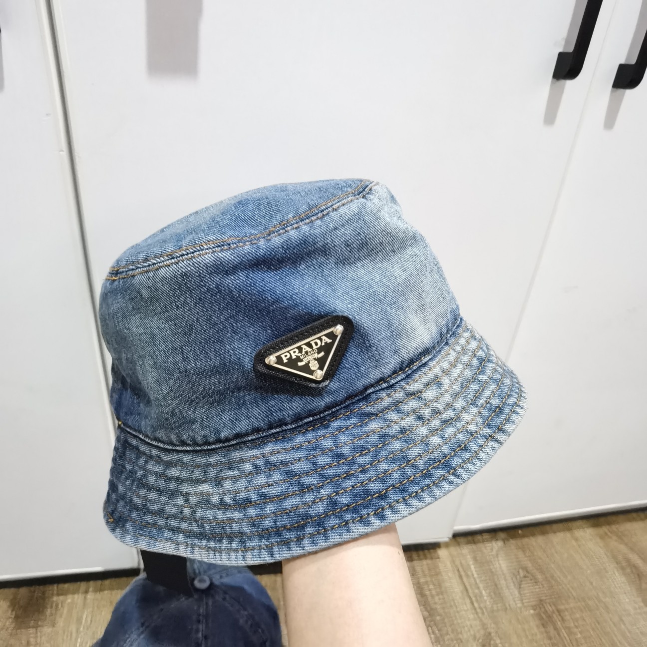 PRADA Cowboy Fisherman hat（ 2HC137-12K1-F0V3N）