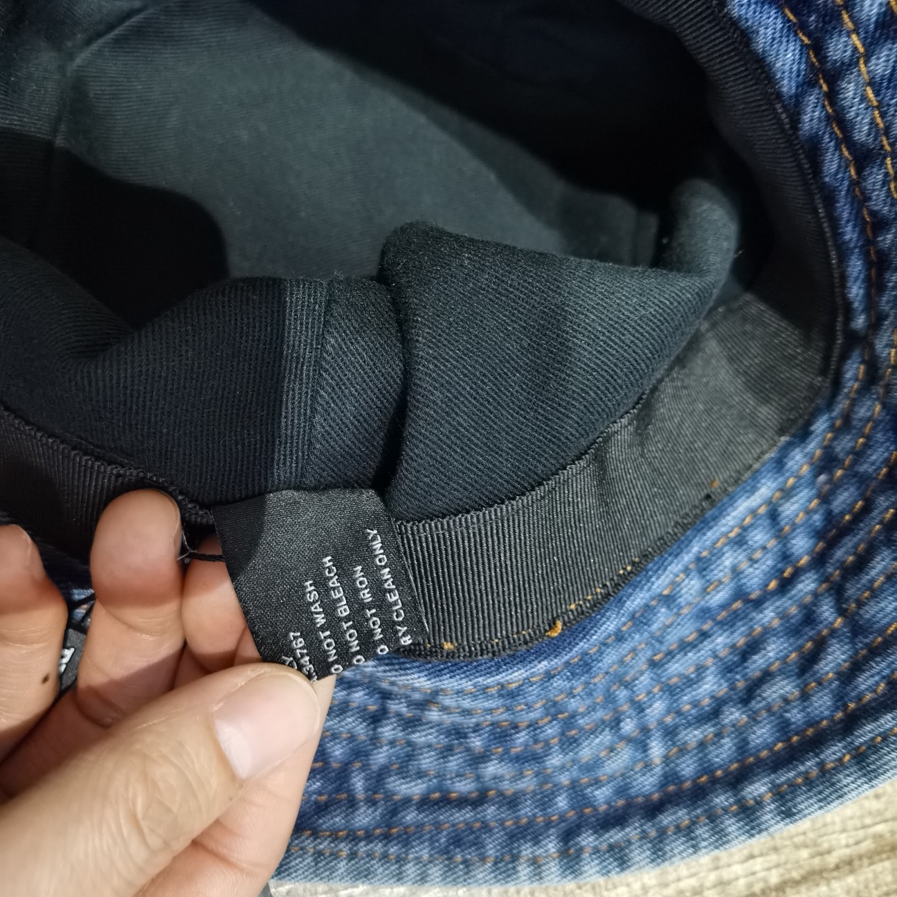 PRADA Cowboy Fisherman hat（ 2HC137-12K1-F0V3N）