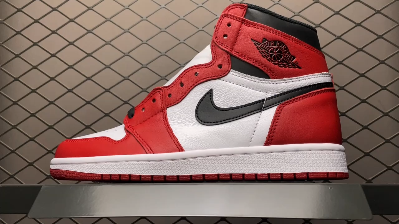 Air Jordan 1 Retro 