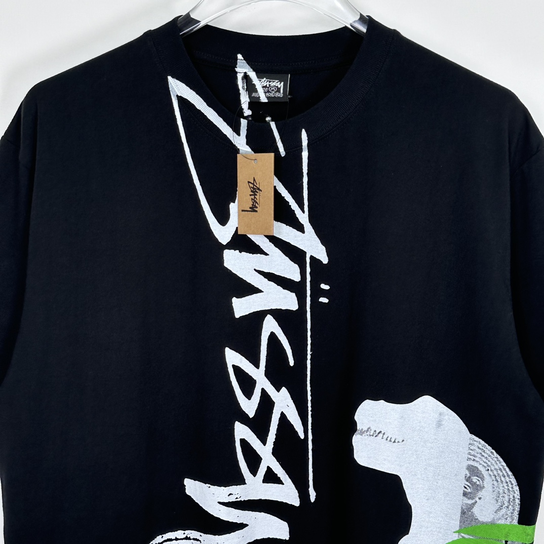 Stussy David Carson Dino Tee 'White'（3903910-1）