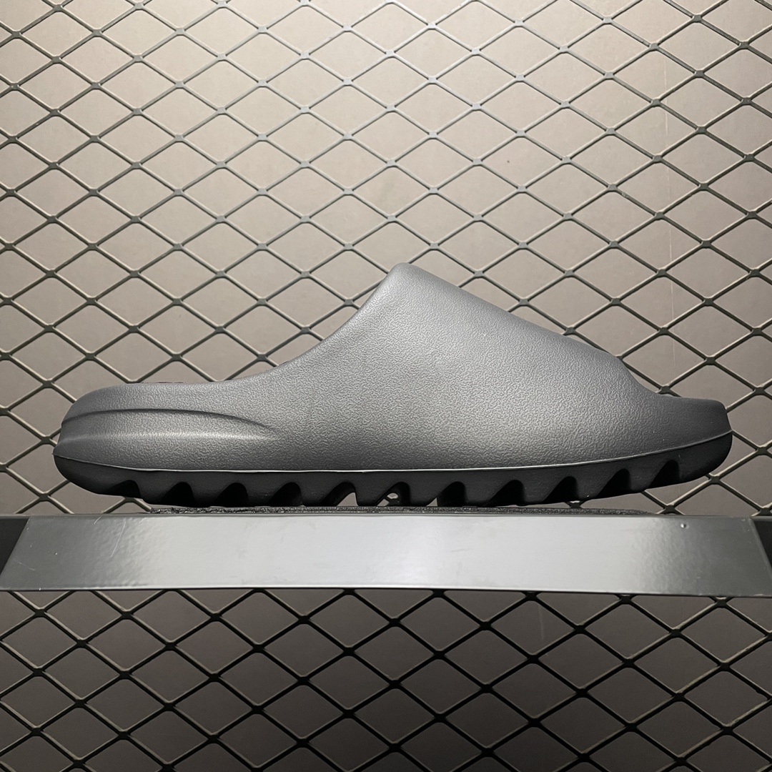 adidas YEEZY Slide "Onyx"（HQ6448）