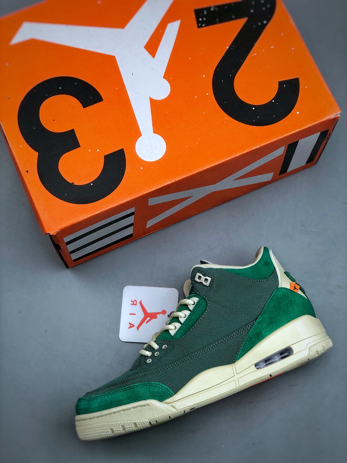 Nina Chanel Abney × Nike WMNS Air Jordan 3 Retro OG SP "Bicoastal and Malachite"（FZ7974-300）
