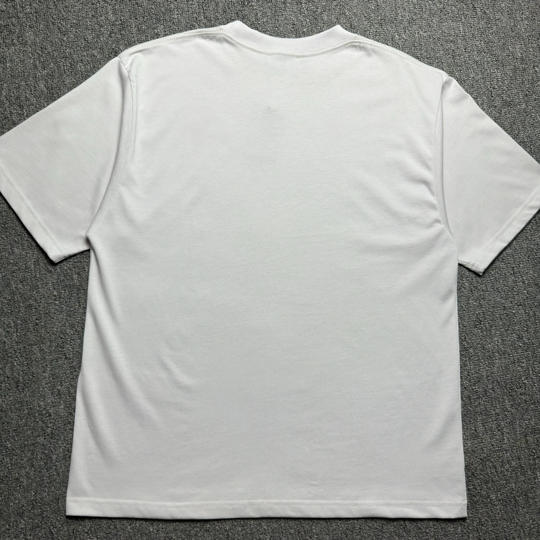 【BALENCIAGA】LO_VE Tシャツ ミディアムフィット(764235TQVK23307）