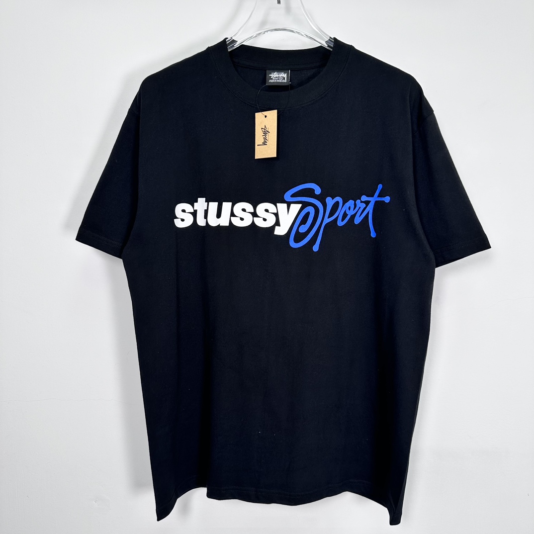 Stussy Sport Script Tee - BLACK  スポーツ スクリプト T シャツ-BLACK（1905070）