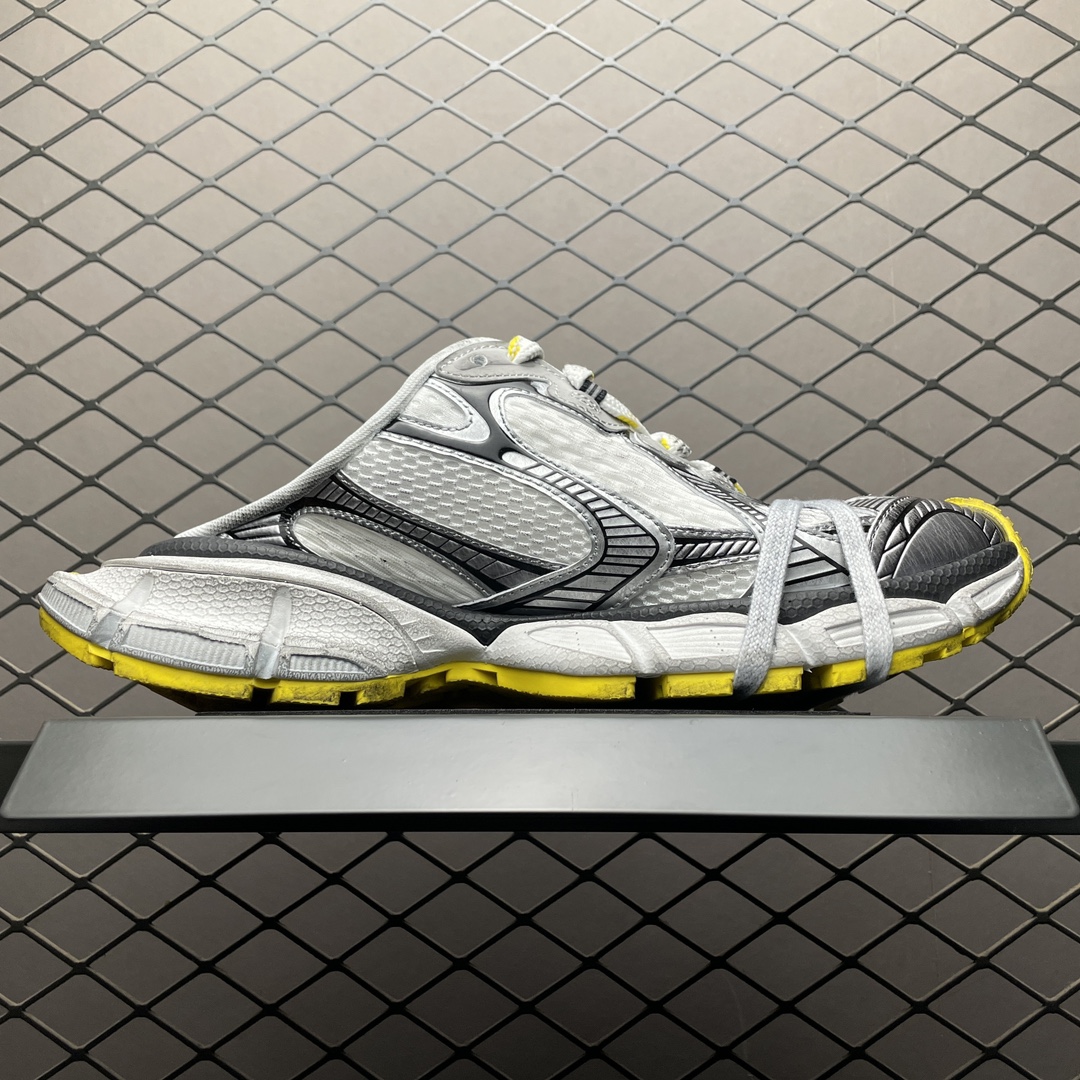 BALENCIAGA 3XL Mule（742682W3XLM9127）