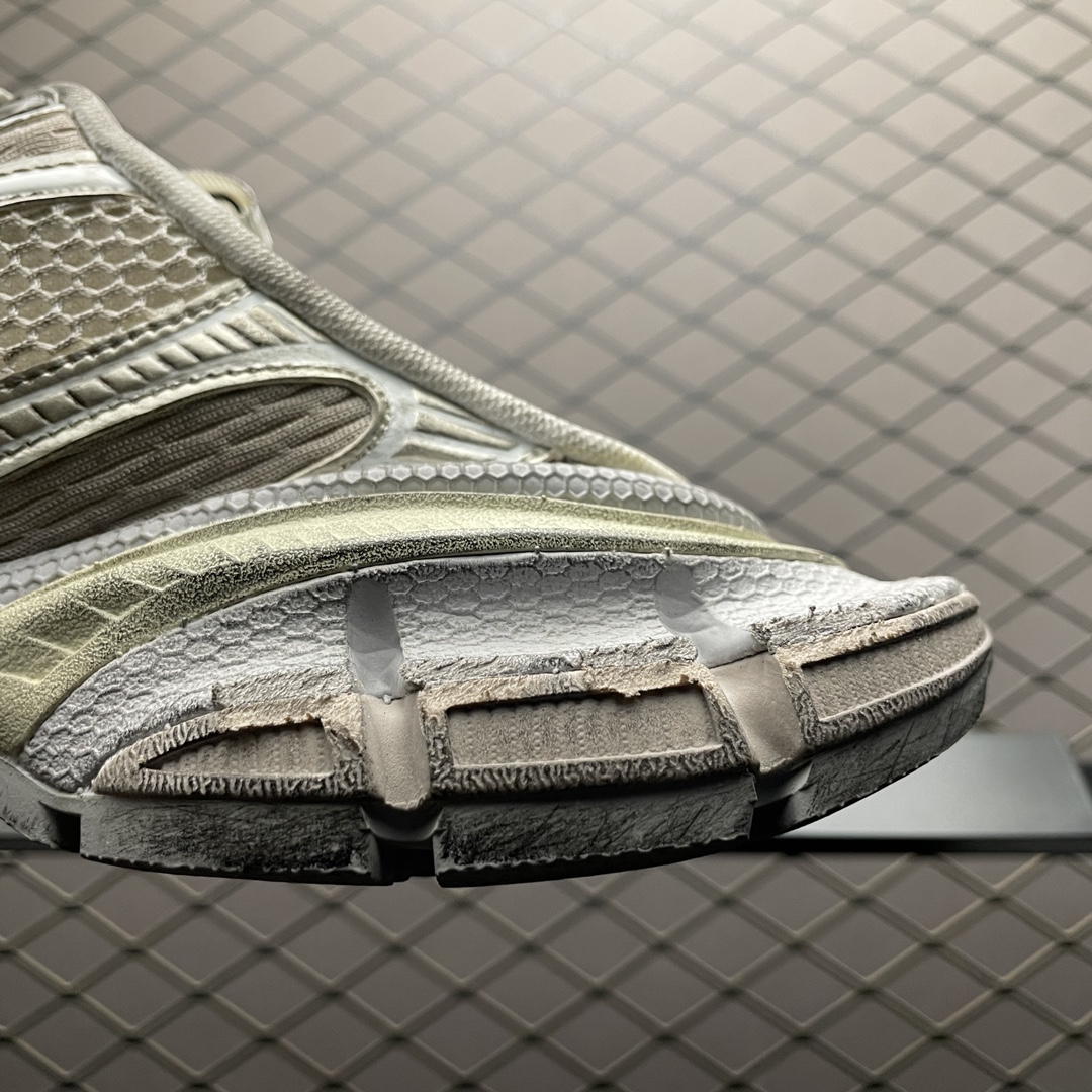 BALENCIAGA 3XL Mule（742672W3XLM9113）