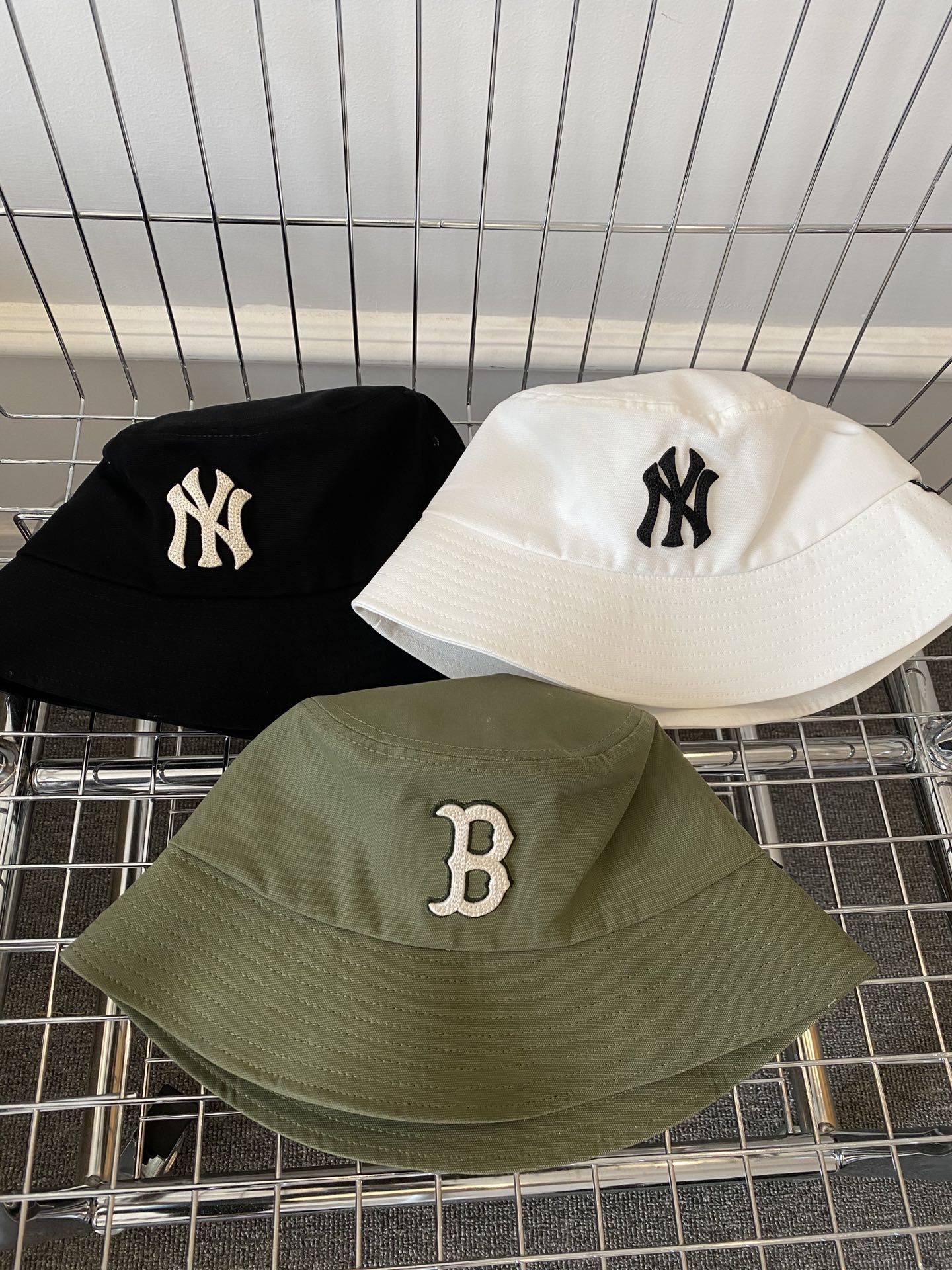 MLB Fisherman Hat "White"（3AHT0502N-50CRS）