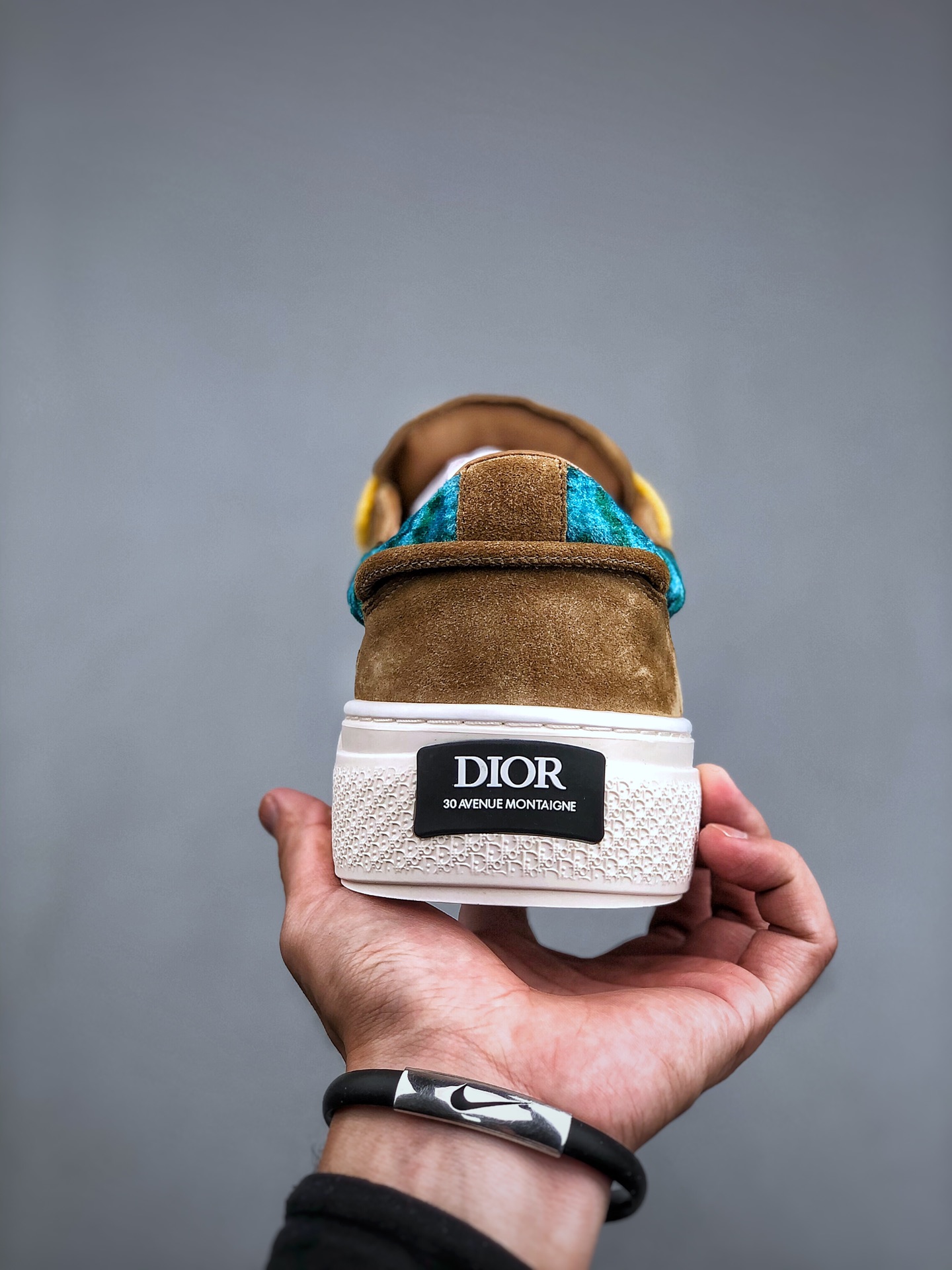[Copy][Copy]Dior Tears B33 Sneaker "brown green"（3SN303ZWV_H650）