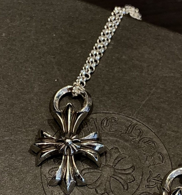 CHROME HEARTS Double Cross Flower Necklace（CHROME HEARTS 255）