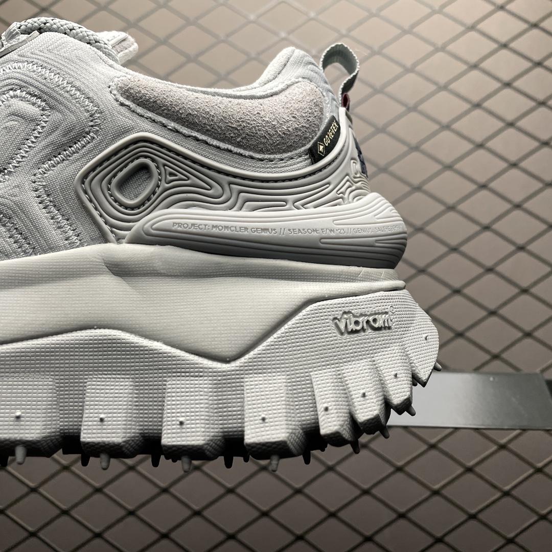 MONCLER TRAILGRIP GTX 3M モンクレール トレイルグリップ GTX 3M（4M00010M327524E）