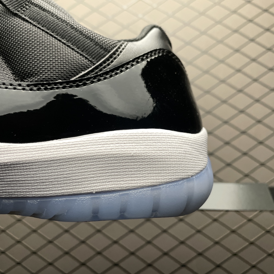 Nike Air Jordan 11 Retro Low "Space Jam"（FV5104-004）