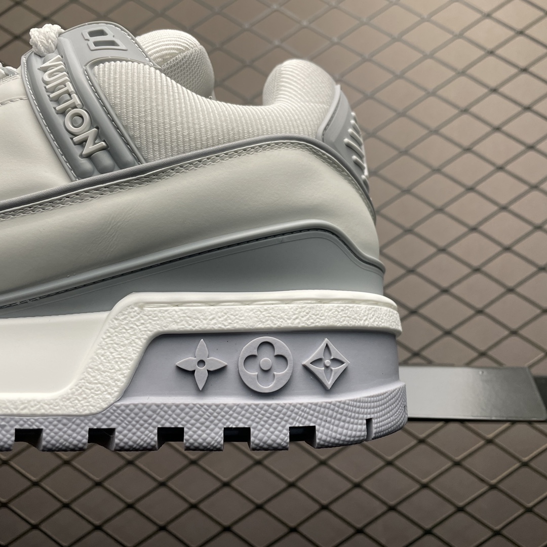 Louis Vuitton Trainer Maxi Line Sneakers LV(1ACRJV)