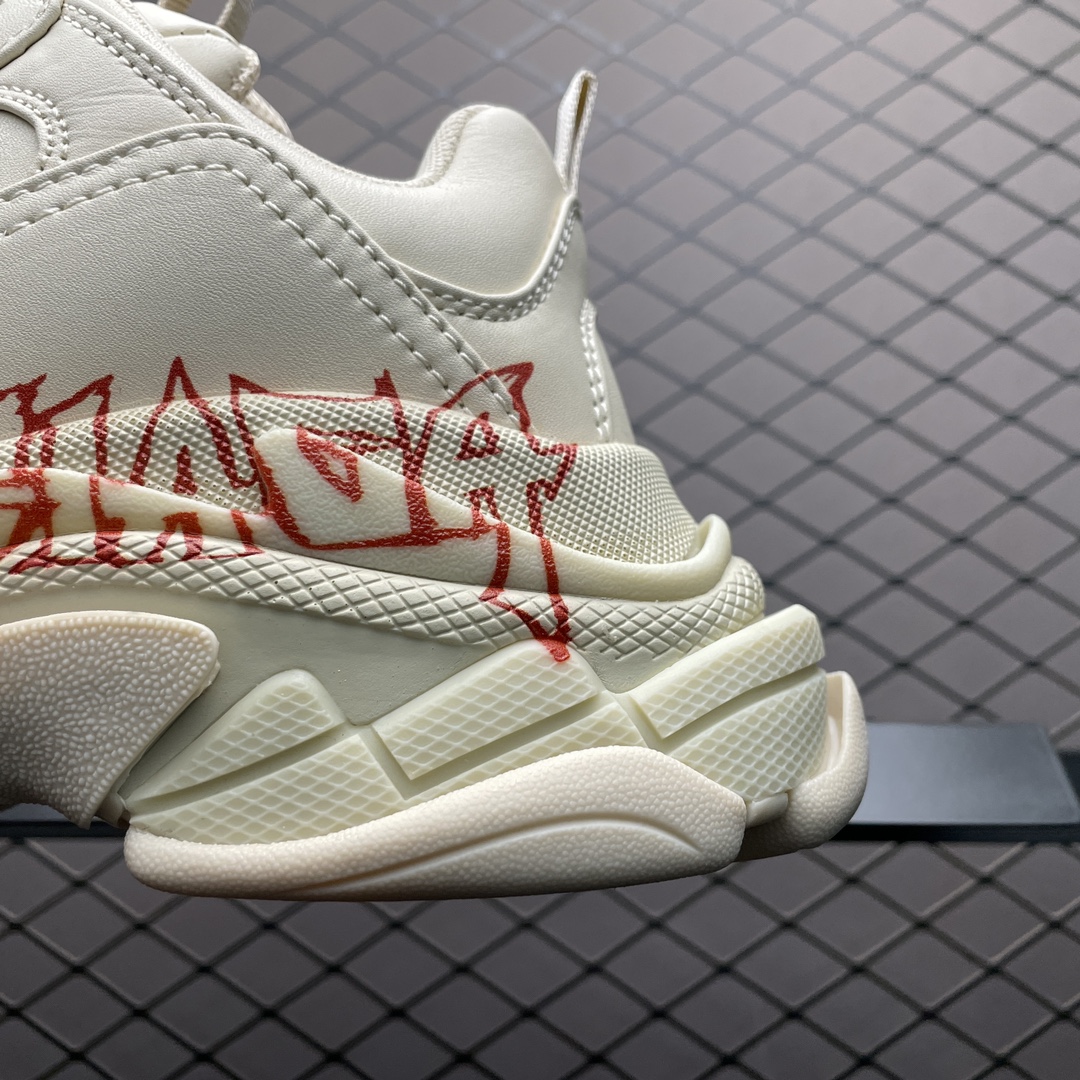 Balenciaga leather TRIPLES sneakers（536737W2FAY9016）