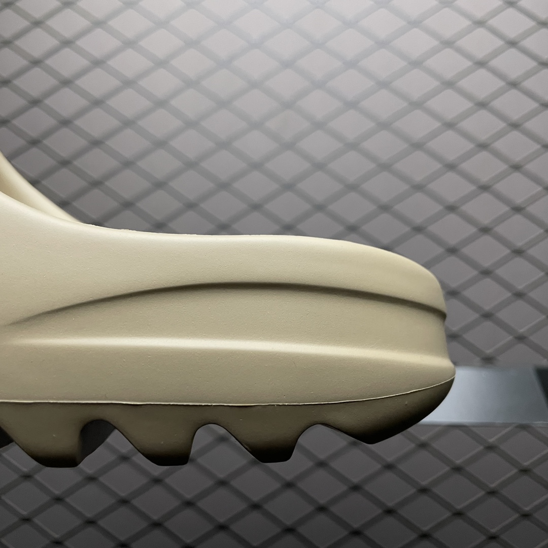 adidas YEEZY Slide "Pure" (GZ5554)