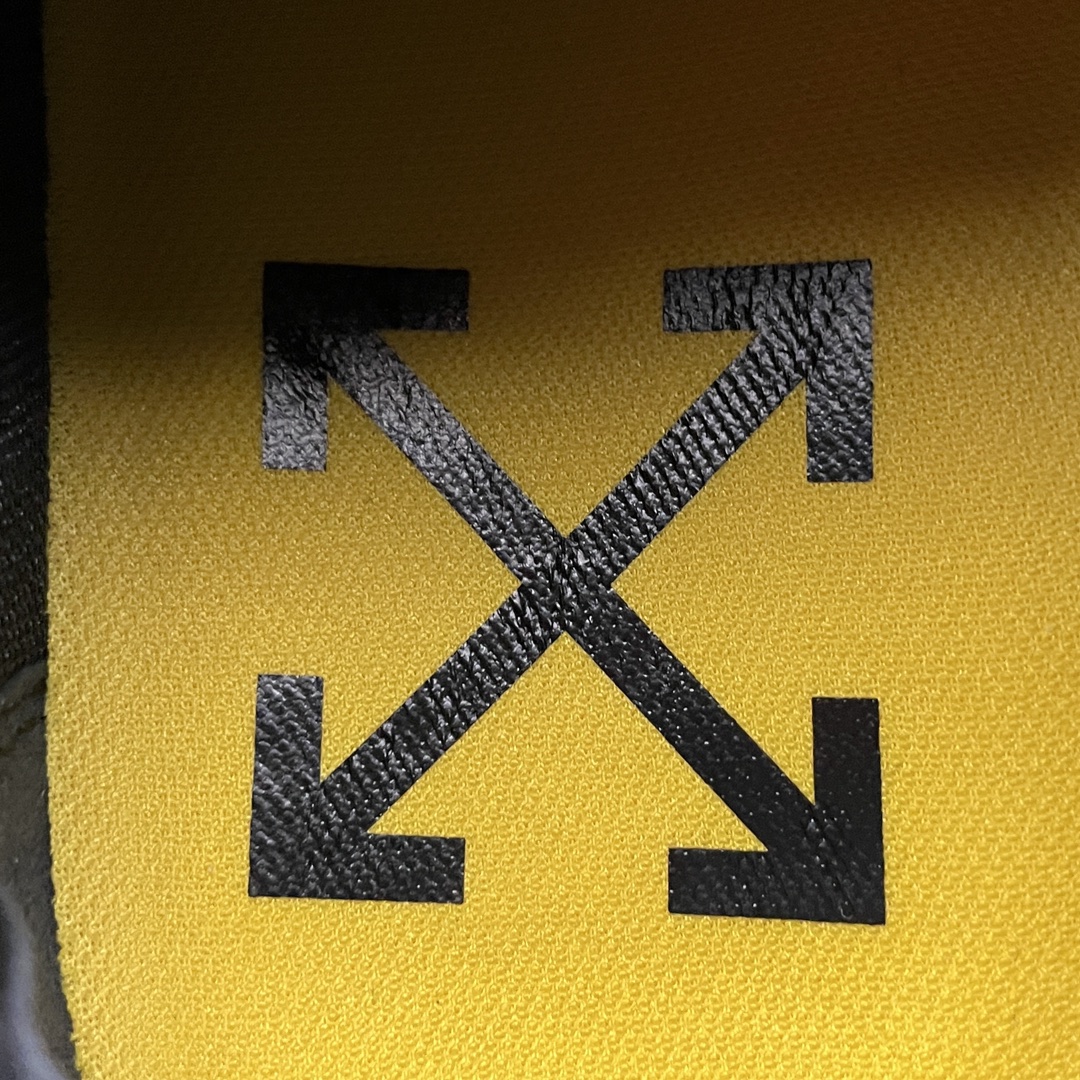 OFF-WHITE Odsy-1000 Cream Blue Yellow SS20( 41UEFF6)